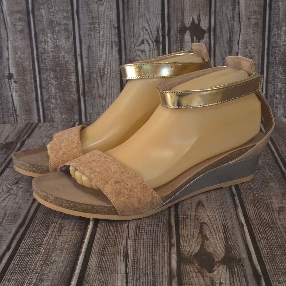 Sz 11 Womens Naot Pixie Gold Leather Cork Metallic Wedge Sandals Worn 1X!